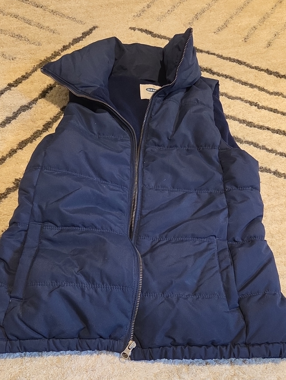 Old Navy Navy Quilted Puffer Vest for Women